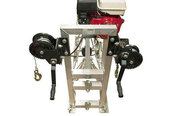 Виброрейка Головная секция 3 м виброрейки GROST SVR с двигателем GROST GX270 GROST