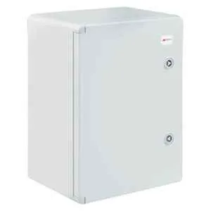 Щит навесной 300X200X130мм (ВхШхГ) с монт. панелью 245X135мм (ВхШ), с комплектом крепления на стену, дверь глухая, IP65, поликарбонат