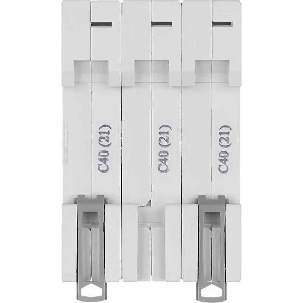 Выключатель автоматический модульный 3п C 40А 4.5кА RX3 ИЭК Leg 419712 