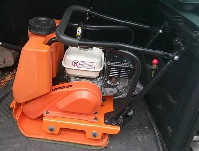 GROST VH 80 Виброплита поступательного движения.