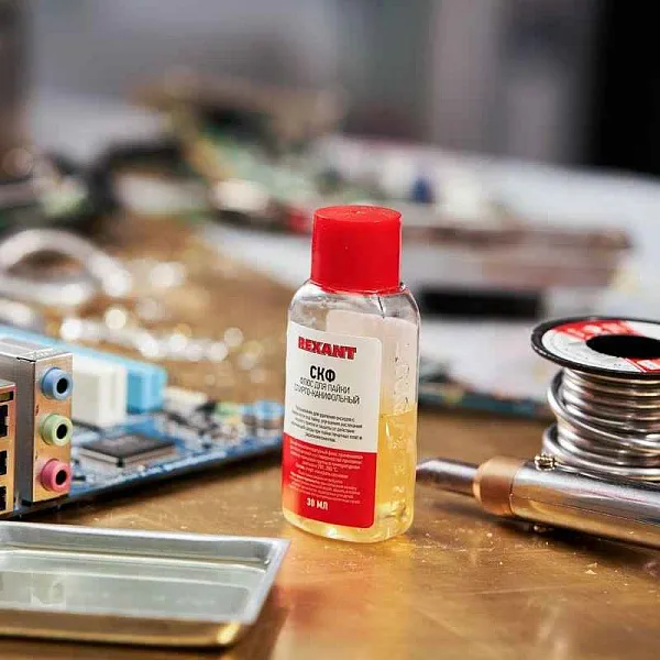 Флюс для пайки СКФ спирто-канифольный 30мл Rexant 09-3640 