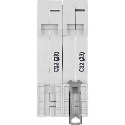 Выключатель автоматический модульный 2п C 32А 4.5кА RX3 ИЭК Leg 419700 