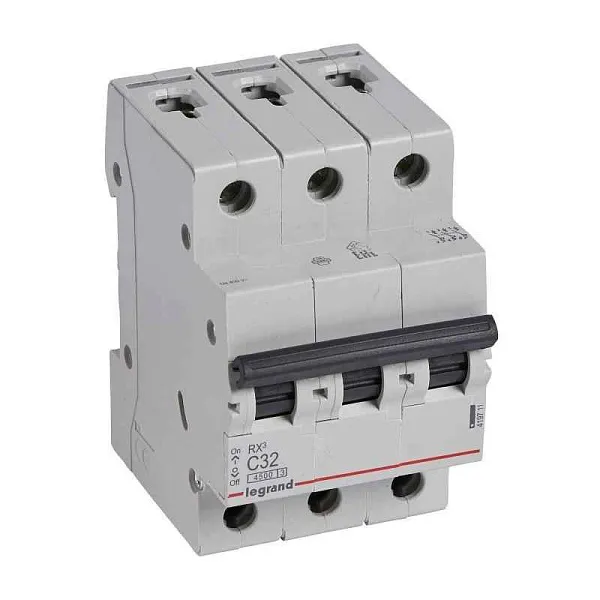 Выключатель автоматический модульный 3п C 32А 4.5кА RX3 ИЭК Leg 419711 