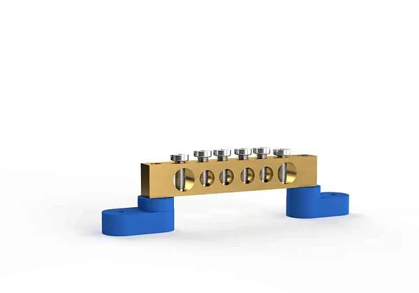 Шина нулевая 6х9мм 6 отвер. латунь У2-С на двух угловых изоляторах TOKOV ELECTRIC TKE-BSB-69-6-L2/N 