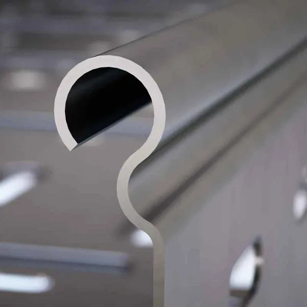 Лоток листовой перфорированный 100х50 L3000 сталь 0.7мм DKC 35262 