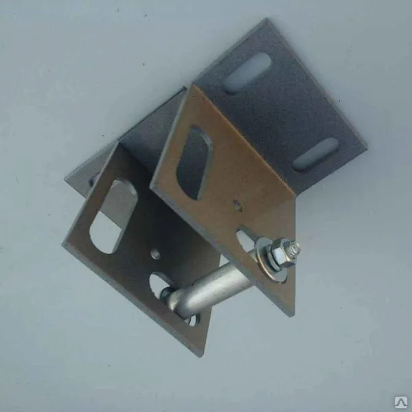 КНС Кронштейн 100 к профилю ИЭК