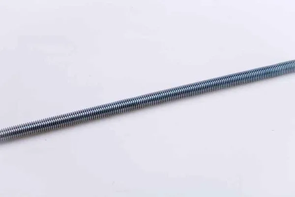 Шпилька резьбовая М8 DIN 975 L1000 класс прочн. 4.8 цинк. СТРОЙМЕТИЗ УТОРМ966673 