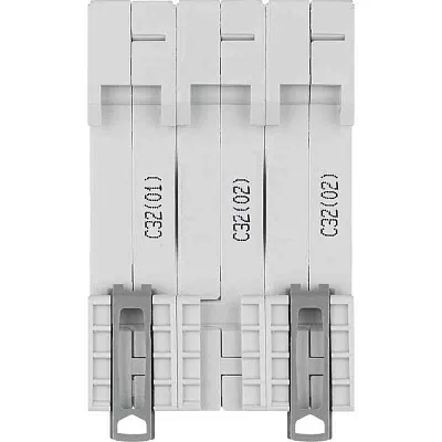 Выключатель автоматический модульный 3п C 32А 4.5кА RX3 ИЭК Leg 419711 