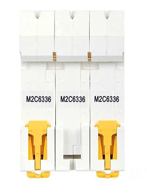 Выключатель автоматический модульный 3п C 63А M06N ARMAT IEK AR-M06N-3-C063 