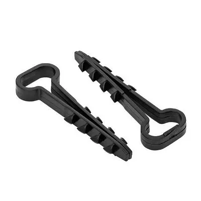 Дюбель-хомут d6х12мм для плоского кабеля полипропилен черн. (уп.50шт) EKF plc-cd-6x12b 