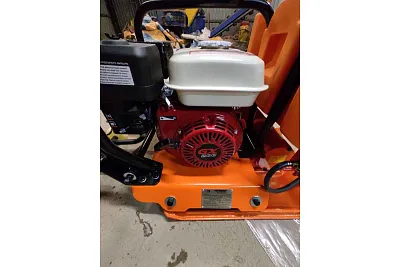 GROST VH 80C Виброплита поступательного движения.